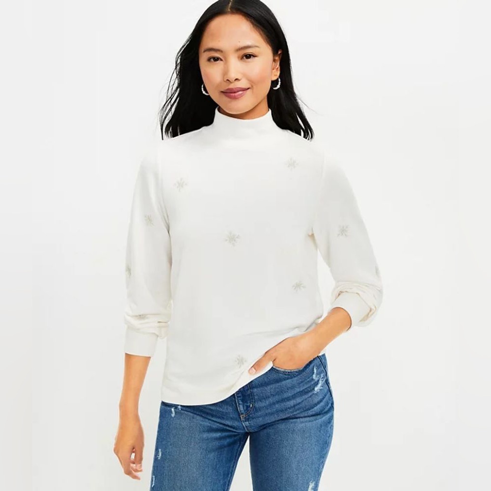 EUC Loft Snowflake Turtleneck Sweatshirt Size XL